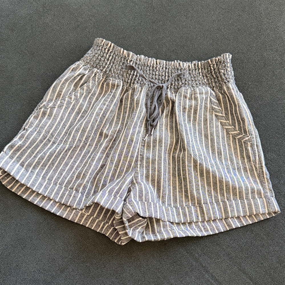 Striped Smocked-Waist Women’s Shorts